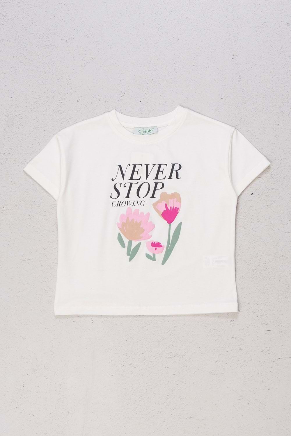 Bisiklet Yaka Kabartma Çiçek Detaylı Kız T-shirt - 6 YAŞ