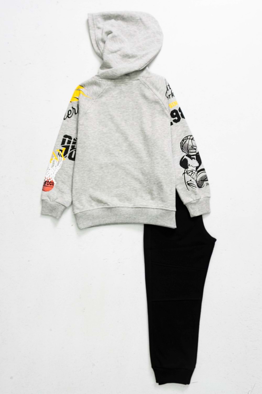 Önü Kolları Baskılı Kanguru Cepli Kapüşonlu Erkek Çocuk Eşofman Takım