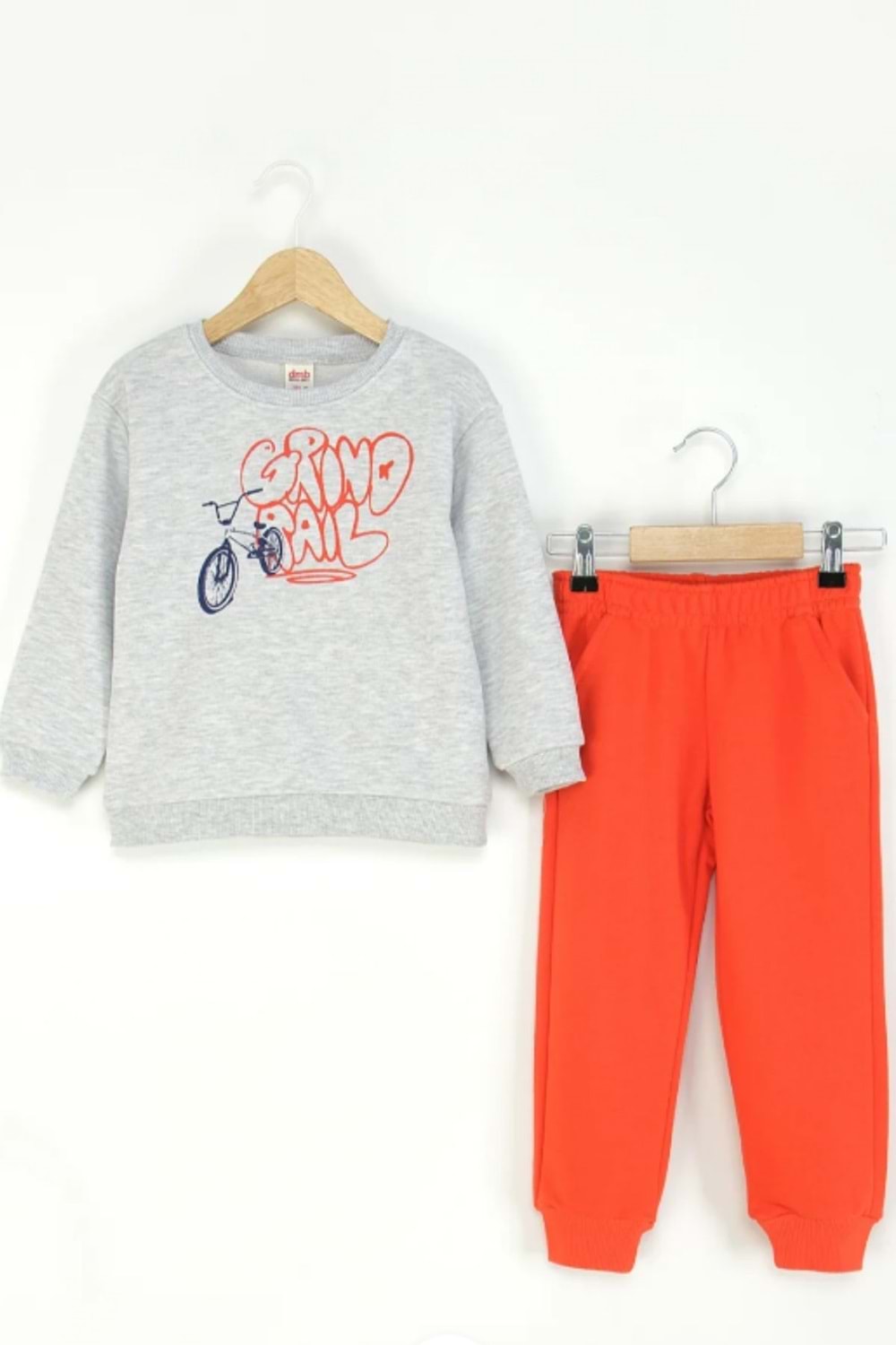 Erkek Çocuk Gri & Yeşil Sweatshirt ve Oranj & Melanj Eşofman Altı İkili Takım