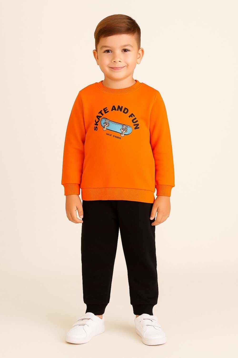 Erkek Çocuk Baskılı Sweatshirt ve Eşofman Altı Takım