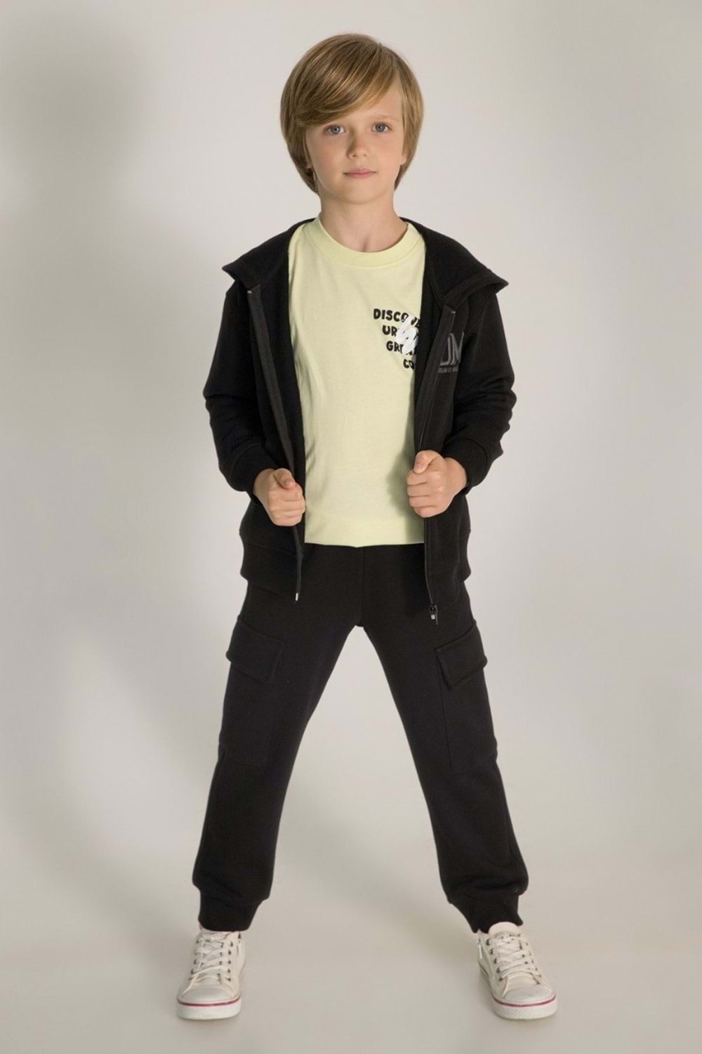 Erkek Çocuk Eşofman Takımı – Uzun Kollu Baskılı Sweatshirt & Rahat Jogger Alt