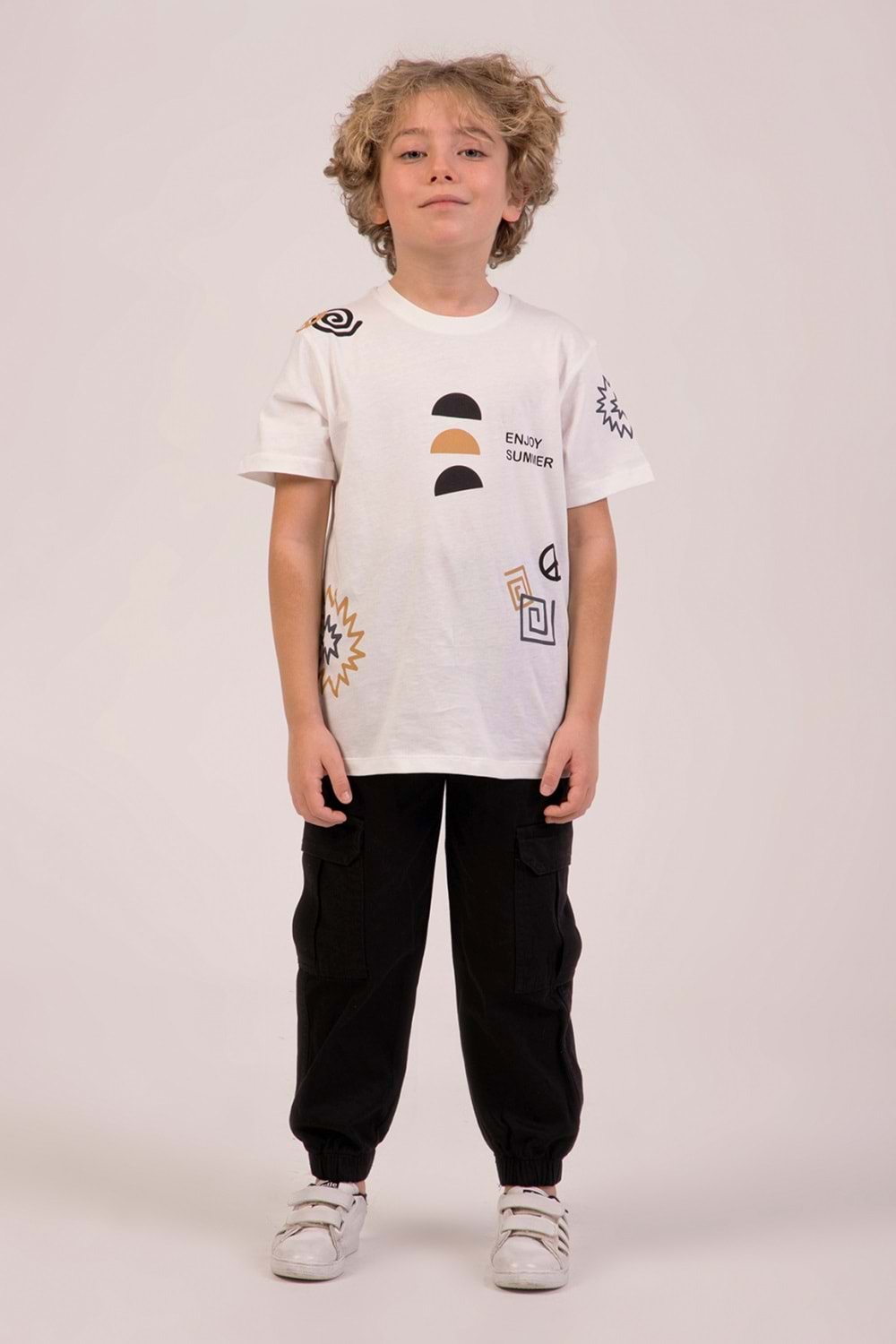 Önü Sırtı Baskılı Bisiklet Yaka Erkek Çocuk T-Shirt - Ekru