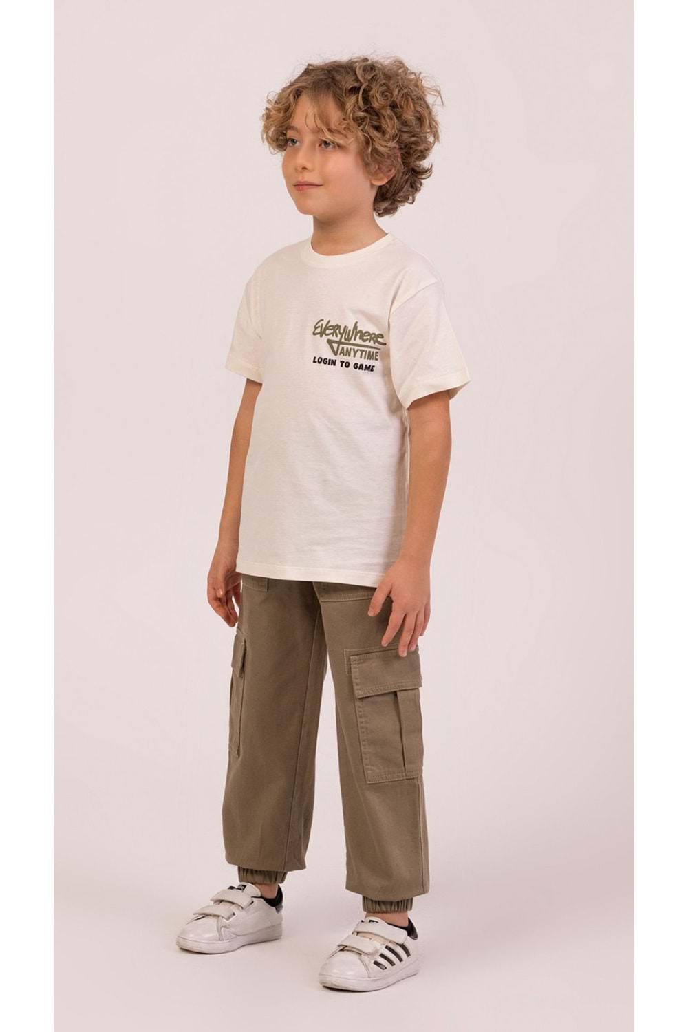 Önü Sırtı Baskılı Bisiklet Yaka Erkek Çocuk T-Shirt