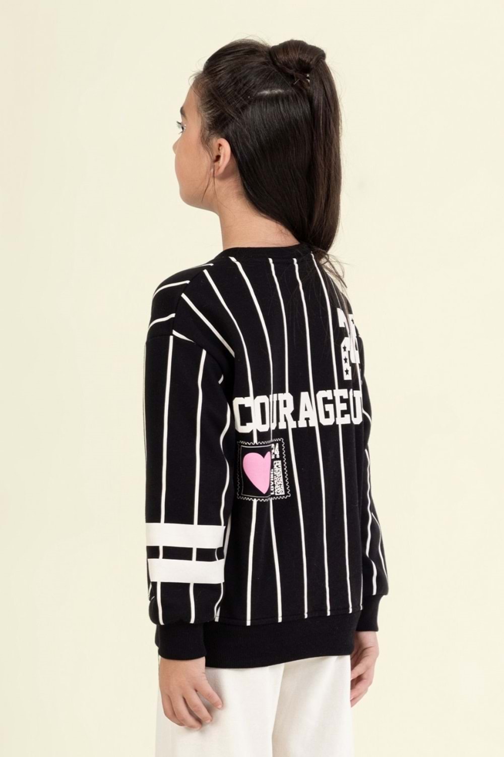 Kız Çocuk Beyaz & Siyah Çizgili Sweatshirt BELIEVER COURAGEOUS Baskılı, Rahat Kesim