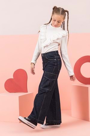 Yakası Güpür Detaylı Yarım Balıkçı Yaka Kız Bluz - 9-10 YAŞ