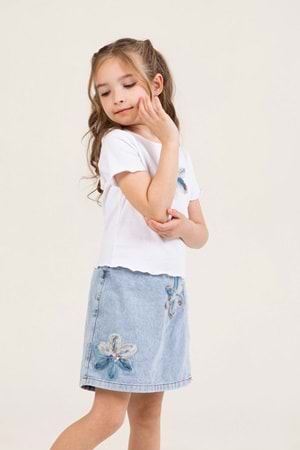 Çiçek Desenli Beyaz Crop Tişört ve Denim Etek Kız Çocuk Takım