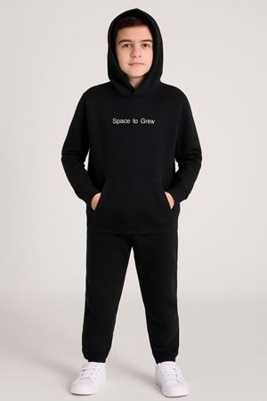 Erkek Çocuk Kapüşonlu Sweatshirt ve Eşofman Altı Takım – Space to Grow Baskılı,