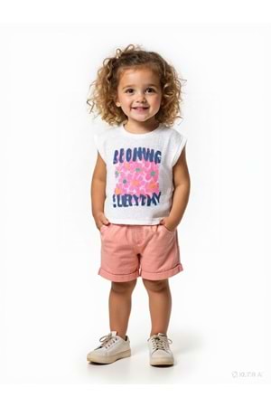 Önü Çiçek Baskılı Bisiklet Yaka Kız Çocuk T-Shirt - Beyaz