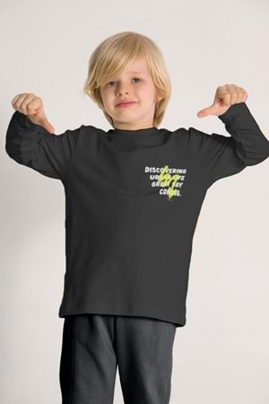 Erkek Çocuk Eşofman Takımı – Uzun Kollu Baskılı Sweatshirt & Rahat Jogger Alt
