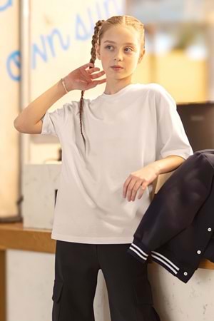 Kız Çocuk Beyaz Oversize Basic Tişört