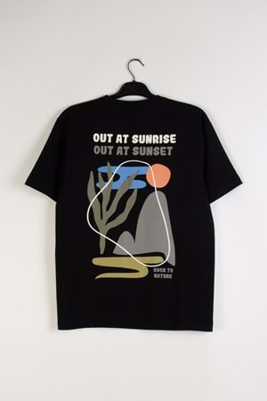 Önü Sırtı Baskılı Bisiklet Yaka Erkek Çocuk T-Shirt - Siyah