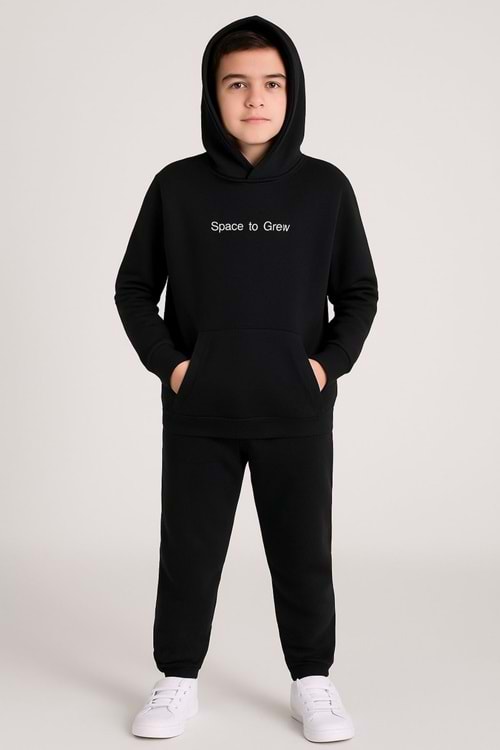 Erkek Çocuk Kapüşonlu Sweatshirt ve Eşofman Altı Takım – Space to Grow Baskılı,