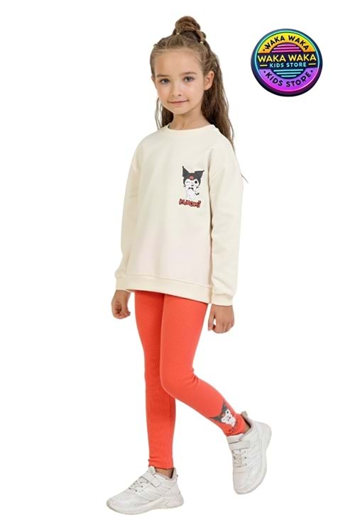 Kız Çocuk Kuromi Baskılı Sweatshirt Renkli Tayt Kombini Kız Çocuk Kuromi Baskılı Sweatshirt Renkli Tayt Kombini