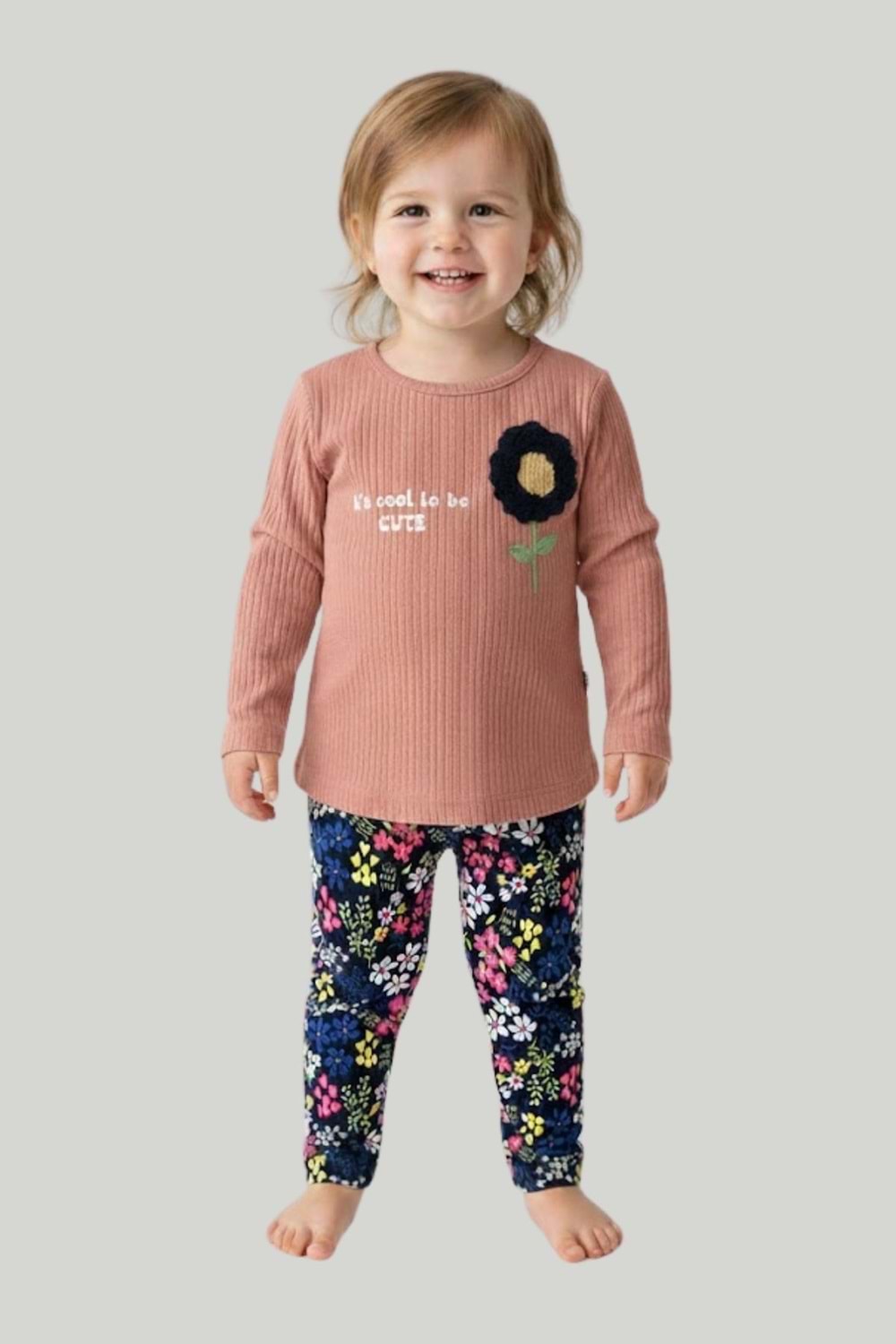 Önü Baskılı Çiçek Aplikeli Alt Üst Takım - Pudra - 6-9 AY