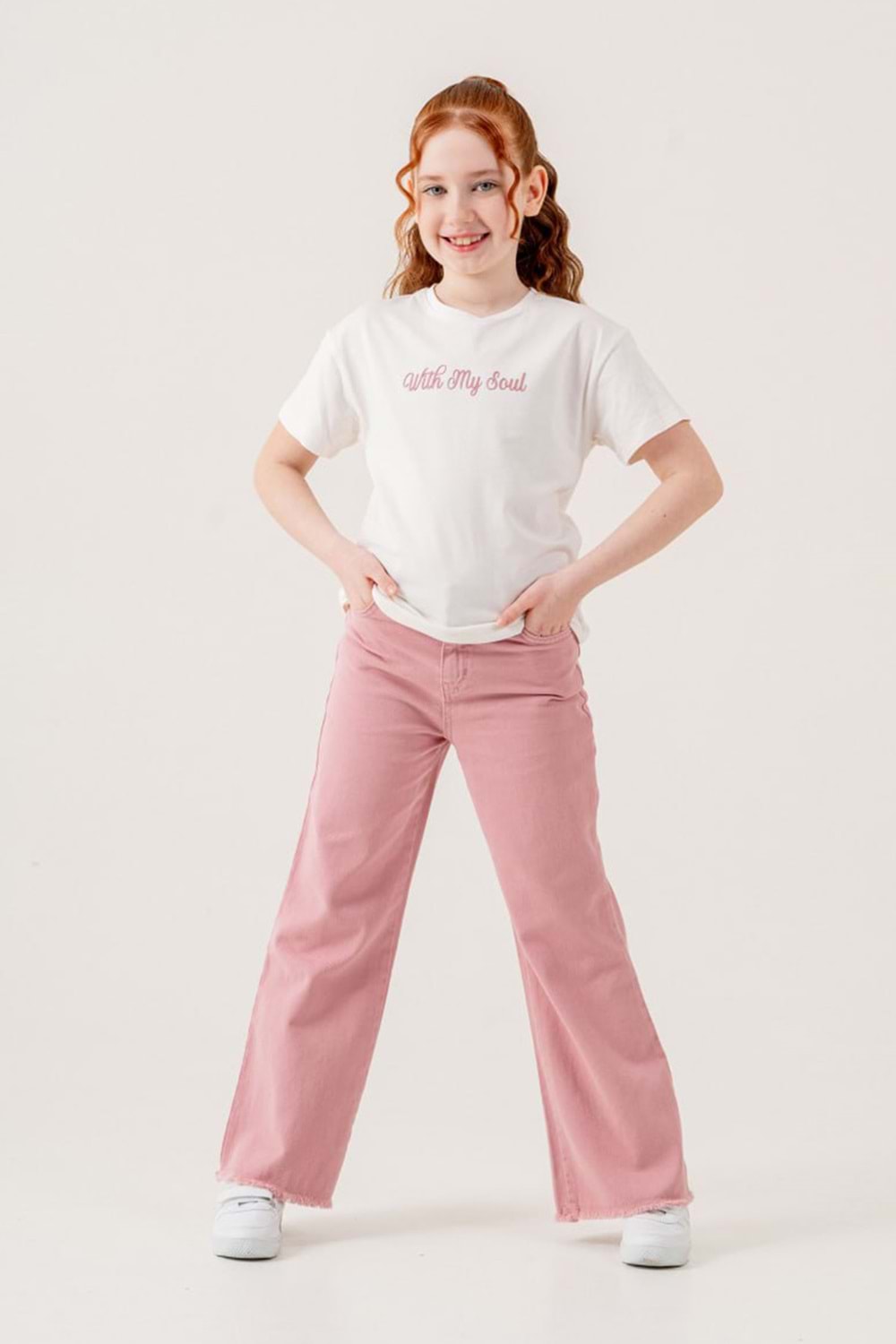 Kabartma Baskılı T-Shirt Püsküllü kot Ceket pantolonlu Kız Çocuk 3lü Takım - Pembe
