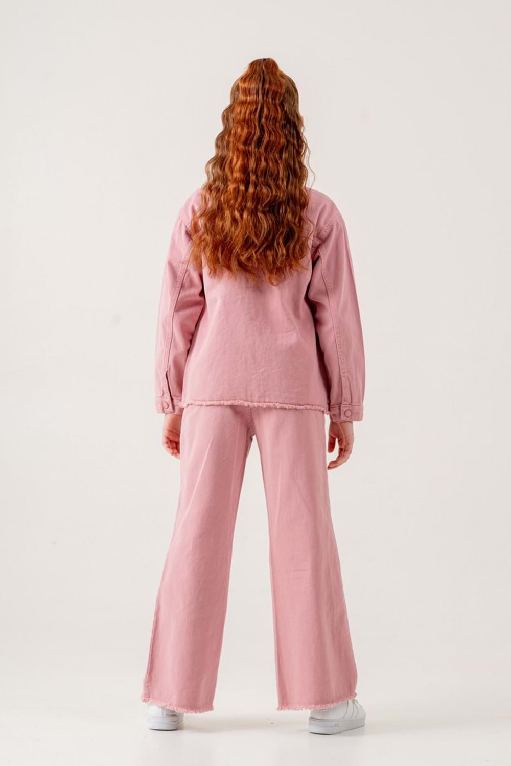 Kabartma Baskılı T-Shirt Püsküllü kot Ceket pantolonlu Kız Çocuk 3lü Takım - Pembe