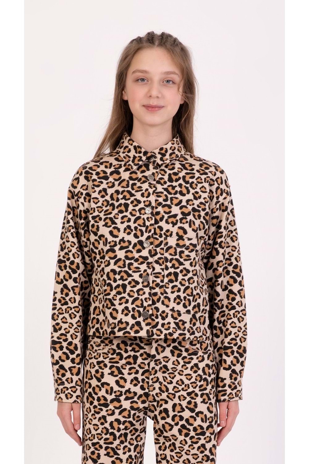 Leopar Desenli Düğme Kapamalı Kız Çocuk Gabardin Ceket
